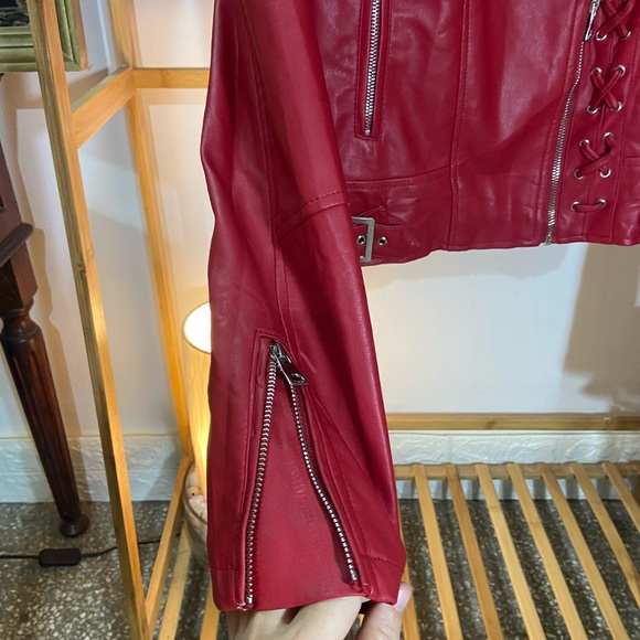 Amisu Leather Jacket. Size- 40 (Fit M-L) - Picture 6 of 9